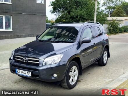 Тойота РАВ 4 2008 в Харькове на Automoto.ua Серый Тойота РАВ 4, объемом двигателя 2 л и пробегом 191 тыс. км за 9500 $, фото 1 на Automoto.ua