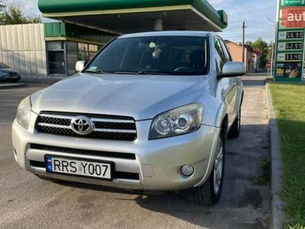 Тойота РАВ 4 2008 в Харькове на Automoto.ua Серый Тойота РАВ 4, объемом двигателя 2.2 л и пробегом 314 тыс. км за 4500 $, фото 1 на Automoto.ua