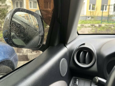 Сірий Тойота РАВ 4, об'ємом двигуна 2 л та пробігом 198 тис. км за 11500 $, фото 1 на Automoto.ua