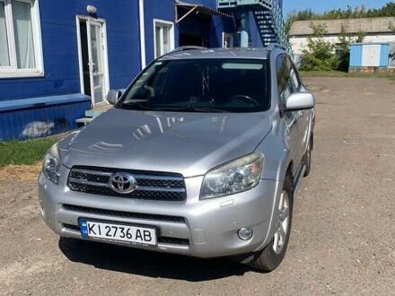 Тойота РАВ 4 2008 в Борисполе на Automoto.ua Серый Тойота РАВ 4, объемом двигателя 2.4 л и пробегом 172 тыс. км за 11200 $, фото 1 на Automoto.ua