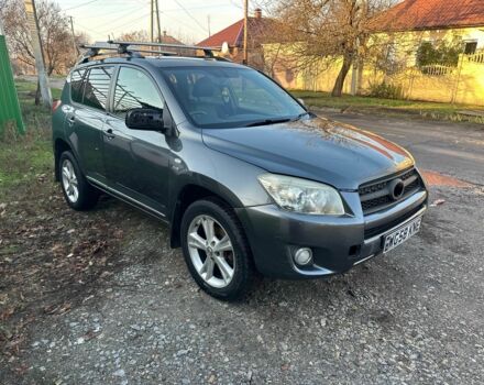 Серый Тойота РАВ 4, объемом двигателя 2.2 л и пробегом 290 тыс. км за 5000 $, фото 1 на Automoto.ua