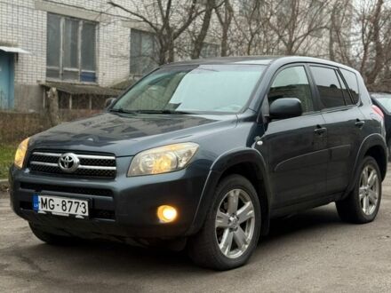 Сірий Тойота РАВ 4, об'ємом двигуна 2.2 л та пробігом 280 тис. км за 5500 $, фото 1 на Automoto.ua