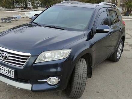 Тойота РАВ 4 2010 в Балаклее на Automoto.ua Серый Тойота РАВ 4, объемом двигателя 2.2 л и пробегом 210 тыс. км за 14000 $, фото 1 на Automoto.ua