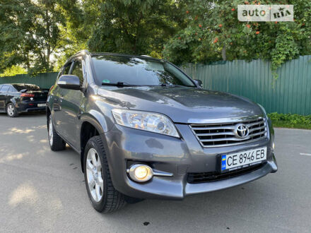Тойота РАВ 4 2011 у Івано-Франківську на Automoto.ua Сірий Тойота РАВ 4, об'ємом двигуна 2.23 л та пробігом 258 тис. км за 13555 $, фото 1 на Automoto.ua