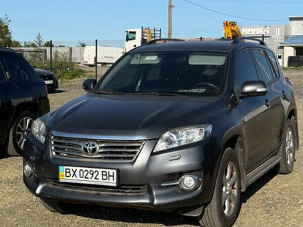 Сірий Тойота РАВ 4, об'ємом двигуна 1.99 л та пробігом 130 тис. км за 14700 $, фото 1 на Automoto.ua