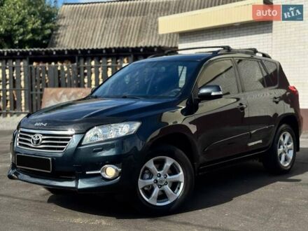Сірий Тойота РАВ 4, об'ємом двигуна 2 л та пробігом 161 тис. км за 13199 $, фото 1 на Automoto.ua