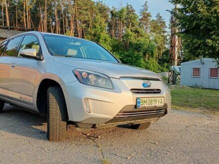 Серый Тойота РАВ 4, объемом двигателя 0 л и пробегом 229 тыс. км за 11700 $, фото 1 на Automoto.ua