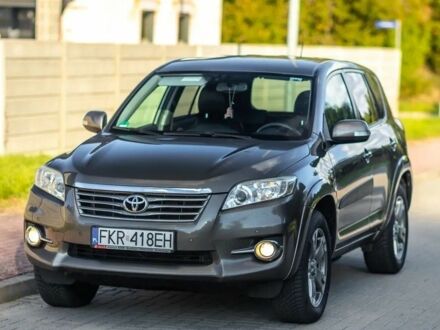 Сірий Тойота РАВ 4, об'ємом двигуна 2.2 л та пробігом 187 тис. км за 7200 $, фото 1 на Automoto.ua