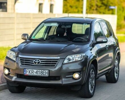 Сірий Тойота РАВ 4, об'ємом двигуна 2.2 л та пробігом 187 тис. км за 7200 $, фото 1 на Automoto.ua