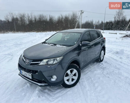 Серый Тойота РАВ 4, объемом двигателя 2.49 л и пробегом 180 тыс. км за 15500 $, фото 1 на Automoto.ua
