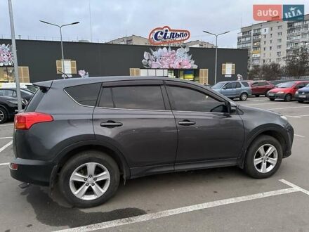 Тойота РАВ 4 2013 у Яготине на Automoto.ua Сірий Тойота РАВ 4, об'ємом двигуна 1.99 л та пробігом 196 тис. км за 16000 $, фото 1 на Automoto.ua