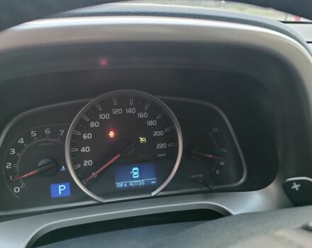 Серый Тойота РАВ 4, объемом двигателя 2 л и пробегом 271 тыс. км за 14000 $, фото 1 на Automoto.ua