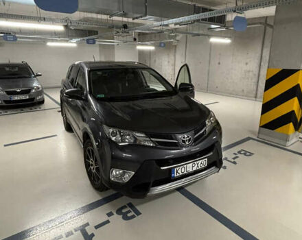 Сірий Тойота РАВ 4, об'ємом двигуна 2.23 л та пробігом 200 тис. км за 14000 $, фото 1 на Automoto.ua