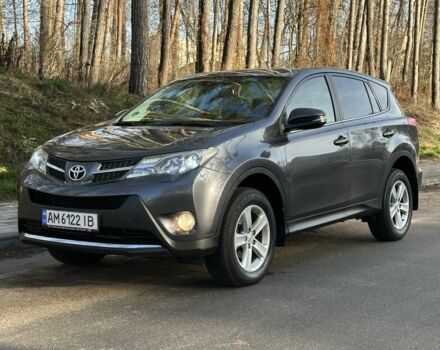Серый Тойота РАВ 4, объемом двигателя 2.2 л и пробегом 208 тыс. км за 15800 $, фото 1 на Automoto.ua