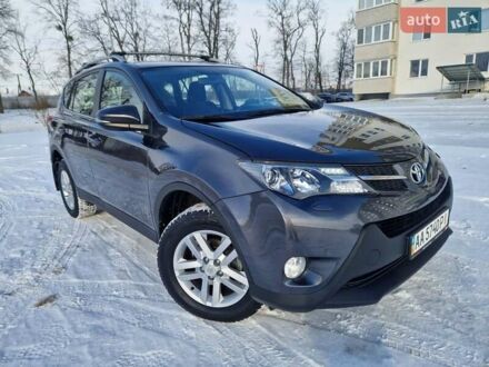 Серый Тойота РАВ 4, объемом двигателя 2.2 л и пробегом 127 тыс. км за 18300 $, фото 1 на Automoto.ua