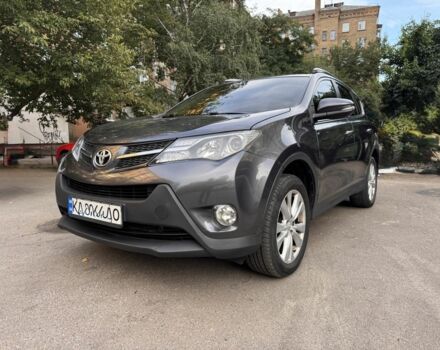 Серый Тойота РАВ 4, объемом двигателя 0 л и пробегом 200 тыс. км за 15500 $, фото 1 на Automoto.ua