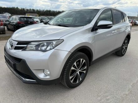Тойота РАВ 4 2015 в Умани на Automoto.ua Серый Тойота РАВ 4, объемом двигателя 2.2 л и пробегом 186 тыс. км за 8900 $, фото 1 на Automoto.ua
