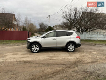 Серый Тойота РАВ 4, объемом двигателя 2.5 л и пробегом 150 тыс. км за 7700 $, фото 1 на Automoto.ua