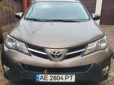Тойота РАВ 4 2015 в Днепре (Днепропетровске) на Automoto.ua Серый Тойота РАВ 4, объемом двигателя 2.5 л и пробегом 104 тыс. км за 19200 $, фото 1 на Automoto.ua