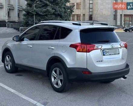 Серый Тойота РАВ 4, объемом двигателя 2.5 л и пробегом 208 тыс. км за 17000 $, фото 1 на Automoto.ua