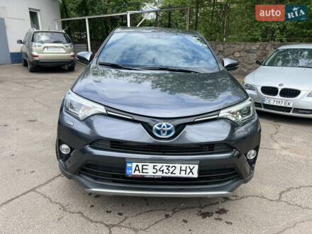 Серый Тойота РАВ 4, объемом двигателя 2.5 л и пробегом 155 тыс. км за 21100 $, фото 1 на Automoto.ua