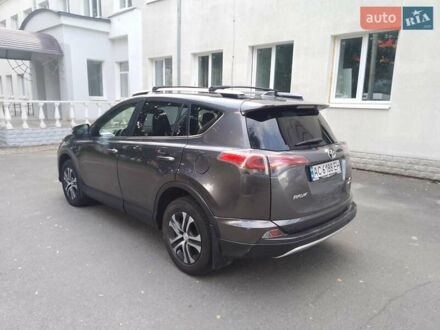Тойота РАВ 4 2016 в Белой Церкве на Automoto.ua Серый Тойота РАВ 4, объемом двигателя 2.49 л и пробегом 158 тыс. км за 17500 $, фото 1 на Automoto.ua
