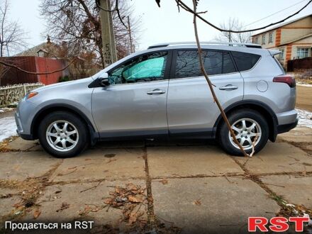 Тойота РАВ 4 2016 у Чугуеве на Automoto.ua Сірий Тойота РАВ 4, об'ємом двигуна 2.5 л та пробігом 232 тис. км за 19500 $, фото 1 на Automoto.ua