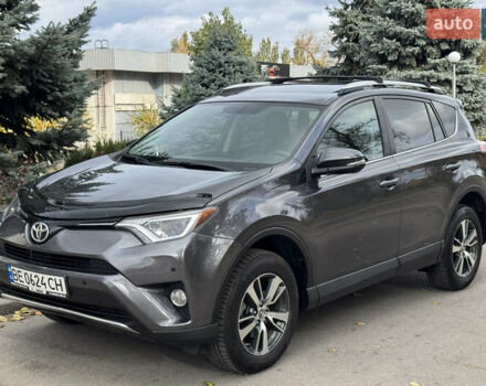 Серый Тойота РАВ 4, объемом двигателя 2.49 л и пробегом 107 тыс. км за 15800 $, фото 1 на Automoto.ua
