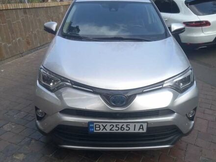 Серый Тойота РАВ 4, объемом двигателя 2.49 л и пробегом 138 тыс. км за 22000 $, фото 1 на Automoto.ua