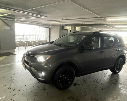 Серый Тойота РАВ 4, объемом двигателя 2.49 л и пробегом 113 тыс. км за 16000 $, фото 1 на Automoto.ua