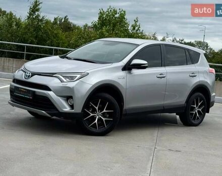 Серый Тойота РАВ 4, объемом двигателя 2.49 л и пробегом 164 тыс. км за 23500 $, фото 1 на Automoto.ua