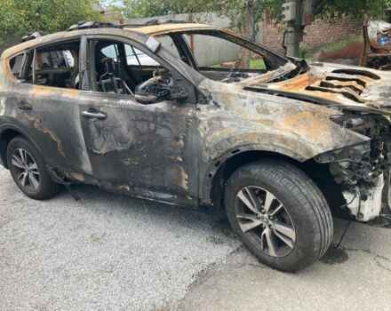 Сірий Тойота РАВ 4, об'ємом двигуна 2.5 л та пробігом 90 тис. км за 2900 $, фото 1 на Automoto.ua