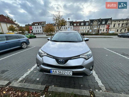 Серый Тойота РАВ 4, объемом двигателя 2.49 л и пробегом 100 тыс. км за 26000 $, фото 1 на Automoto.ua