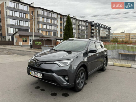 Серый Тойота РАВ 4, объемом двигателя 2.49 л и пробегом 96 тыс. км за 20700 $, фото 1 на Automoto.ua