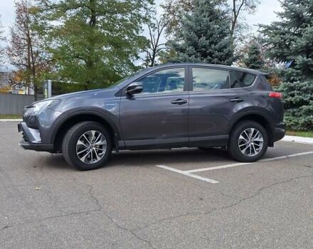 Тойота РАВ 4 2018 в Киеве на Automoto.ua Серый Тойота РАВ 4, объемом двигателя 2.49 л и пробегом 87 тыс. км за 24500 $, фото 1 на Automoto.ua