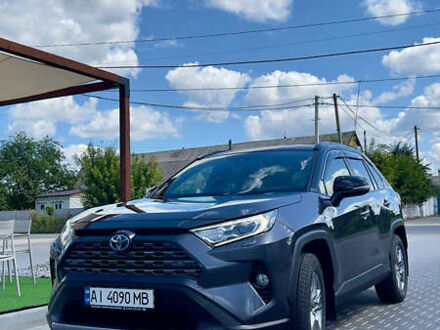Тойота РАВ 4 2018 у Белой Церкве на Automoto.ua Сірий Тойота РАВ 4, об'ємом двигуна 2.5 л та пробігом 126 тис. км за 26800 $, фото 1 на Automoto.ua