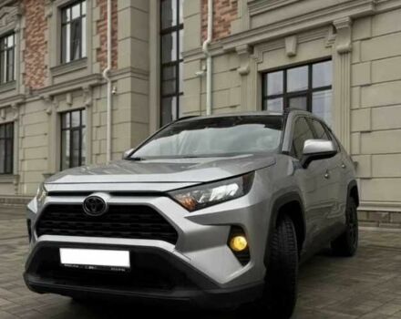 Серый Тойота РАВ 4, объемом двигателя 2.5 л и пробегом 70 тыс. км за 16000 $, фото 1 на Automoto.ua