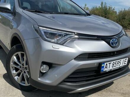 Тойота РАВ 4 2018 в Ивано-Франковске на Automoto.ua Серый Тойота РАВ 4, объемом двигателя 2.49 л и пробегом 163 тыс. км за 24999 $, фото 1 на Automoto.ua