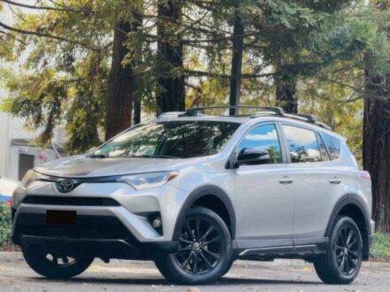 Тойота РАВ 4 2018 в Сумах на Automoto.ua Серый Тойота РАВ 4, объемом двигателя 2.5 л и пробегом 40 тыс. км за 12500 $, фото 1 на Automoto.ua