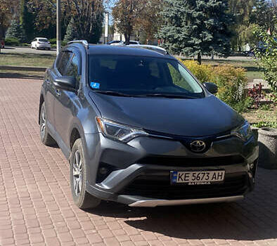 Сірий Тойота РАВ 4, об'ємом двигуна 2.49 л та пробігом 105 тис. км за 21000 $, фото 1 на Automoto.ua
