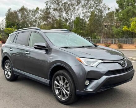 Сірий Тойота РАВ 4, об'ємом двигуна 2.5 л та пробігом 31 тис. км за 9900 $, фото 1 на Automoto.ua