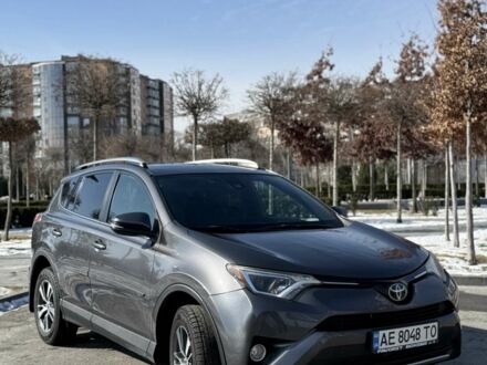 Сірий Тойота РАВ 4, об'ємом двигуна 2.49 л та пробігом 115 тис. км за 19900 $, фото 1 на Automoto.ua