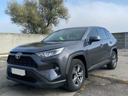 Сірий Тойота РАВ 4, об'ємом двигуна 1.99 л та пробігом 97 тис. км за 28200 $, фото 1 на Automoto.ua