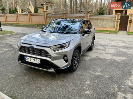 Тойота РАВ 4 2019 в Киеве на Automoto.ua Серый Тойота РАВ 4, объемом двигателя 2.49 л и пробегом 75 тыс. км за 34500 $, фото 1 на Automoto.ua