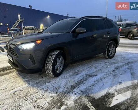 Сірий Тойота РАВ 4, об'ємом двигуна 2.49 л та пробігом 87 тис. км за 27000 $, фото 1 на Automoto.ua