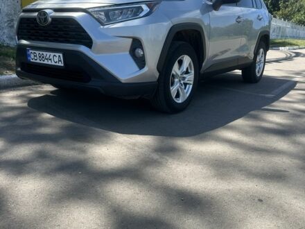 Тойота РАВ 4 2019 у Прилуках на Automoto.ua Сірий Тойота РАВ 4, об'ємом двигуна 2.5 л та пробігом 187 тис. км за 25200 $, фото 1 на Automoto.ua