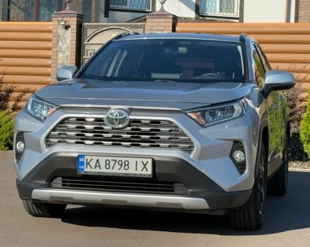 Сірий Тойота РАВ 4, об'ємом двигуна 2 л та пробігом 115 тис. км за 23800 $, фото 1 на Automoto.ua