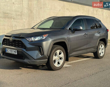 Сірий Тойота РАВ 4, об'ємом двигуна 2.49 л та пробігом 116 тис. км за 21000 $, фото 1 на Automoto.ua