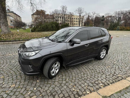 Серый Тойота РАВ 4, объемом двигателя 2.49 л и пробегом 118 тыс. км за 29500 $, фото 1 на Automoto.ua