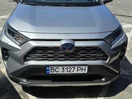 Тойота РАВ 4 2019 в Львове на Automoto.ua Серый Тойота РАВ 4, объемом двигателя 2.49 л и пробегом 61 тыс. км за 38500 $, фото 1 на Automoto.ua